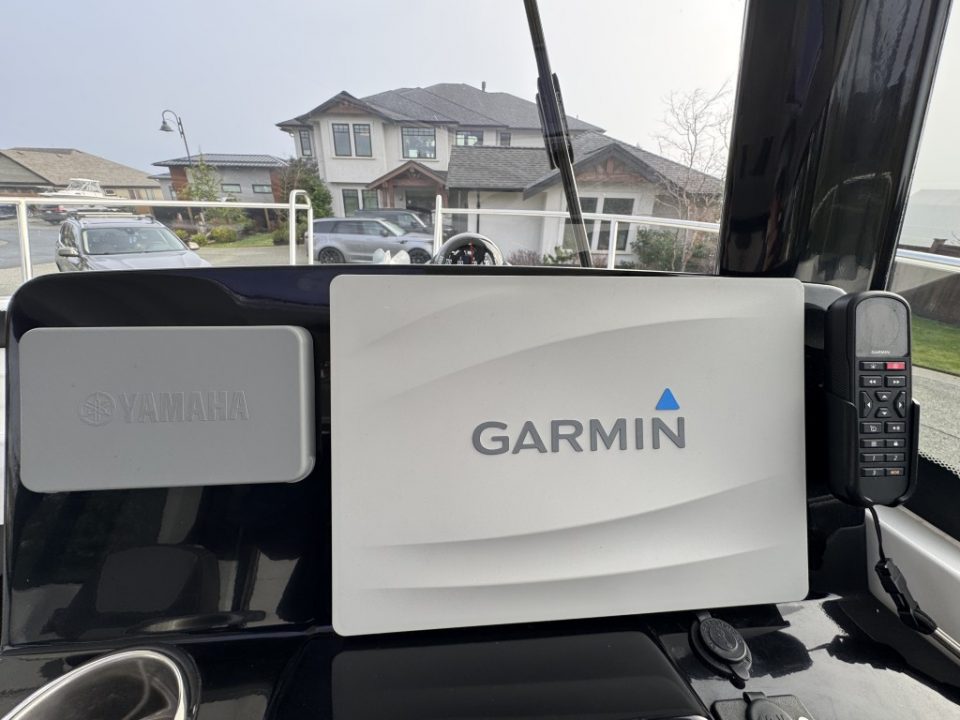 2019 Jeanneau NC Sport 795