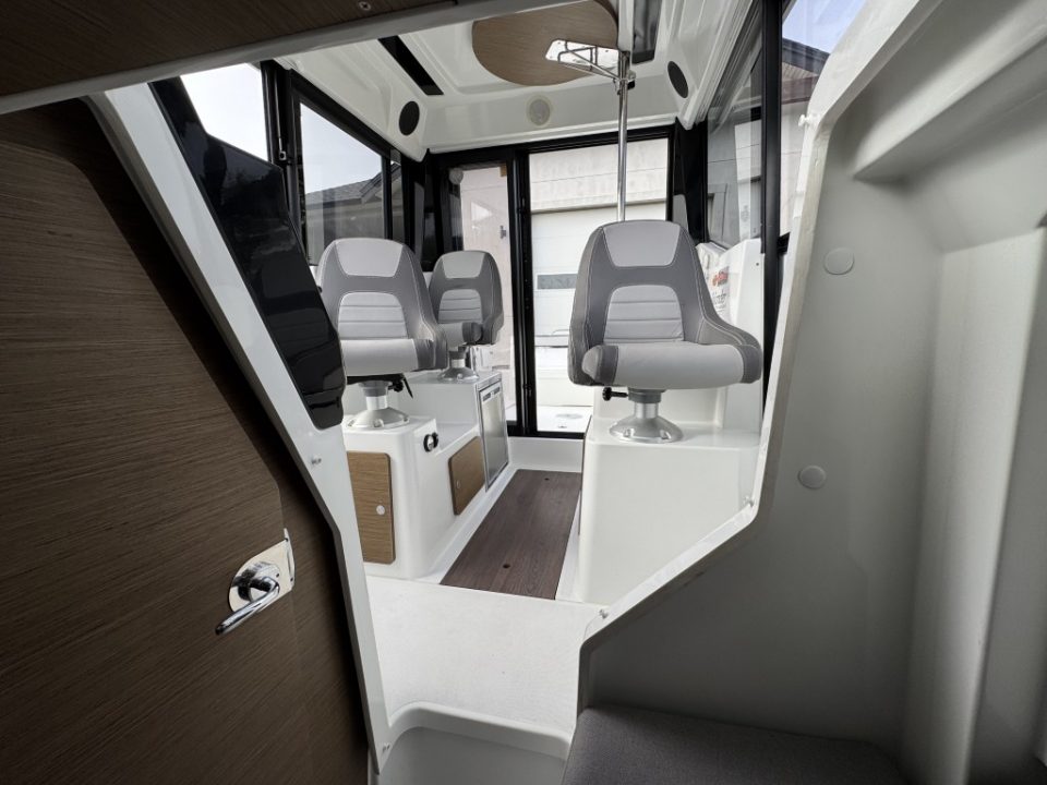 2019 Jeanneau NC Sport 795