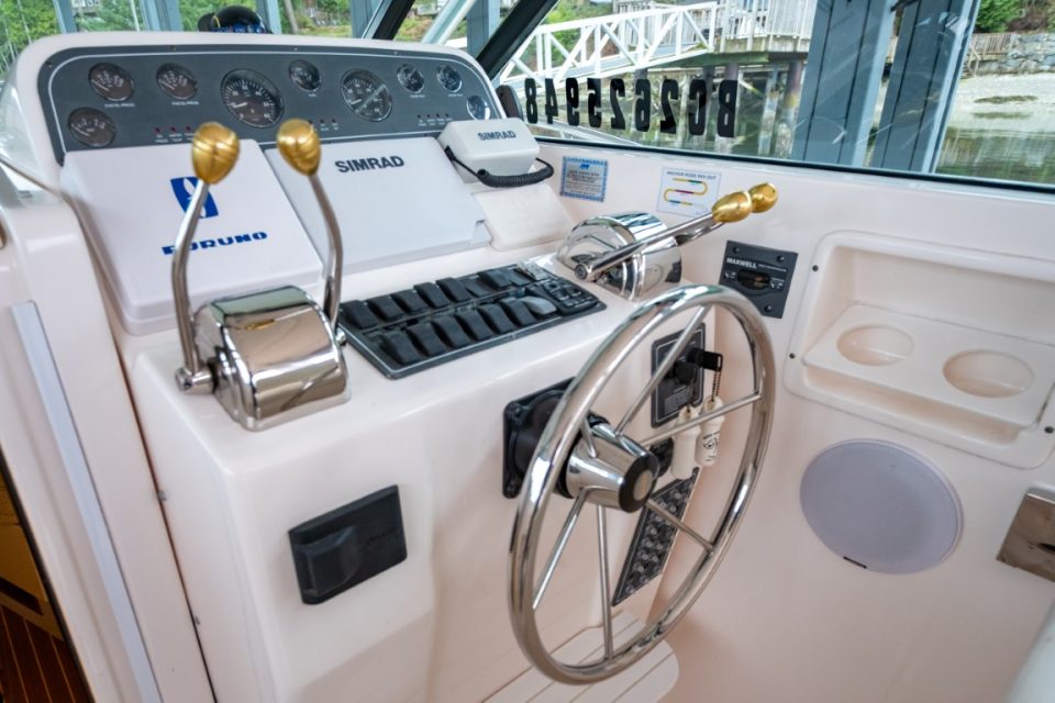 2006 Tiara Yachts 2900 Open Classic