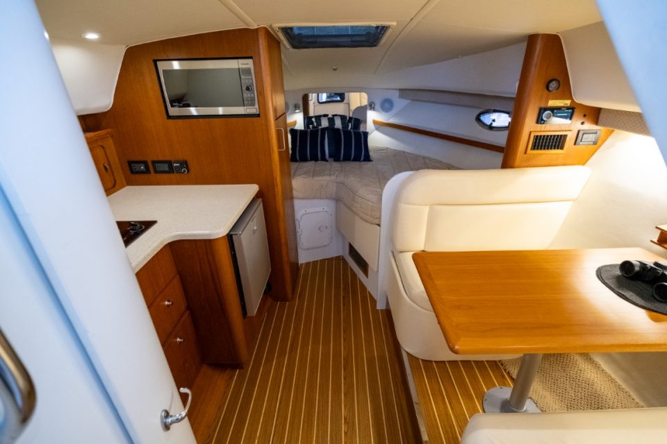 2006 Tiara Yachts 2900 Open Classic