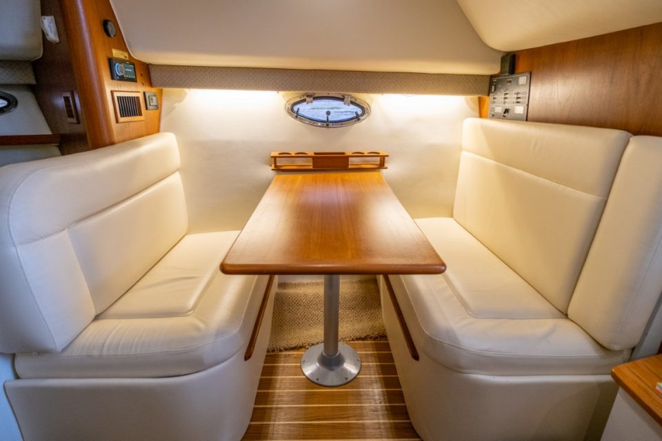 2006 Tiara Yachts 2900 Open Classic