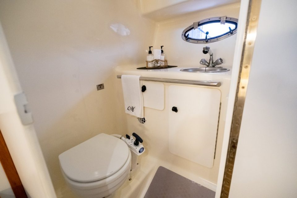 2006 Tiara Yachts 2900 Open Classic