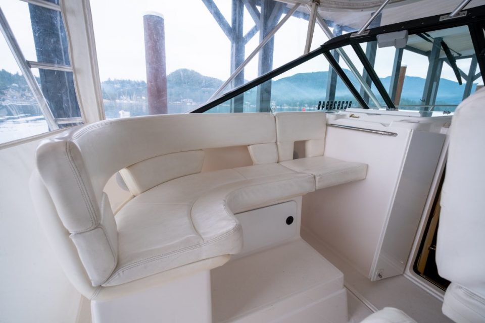 2006 Tiara Yachts 2900 Open Classic