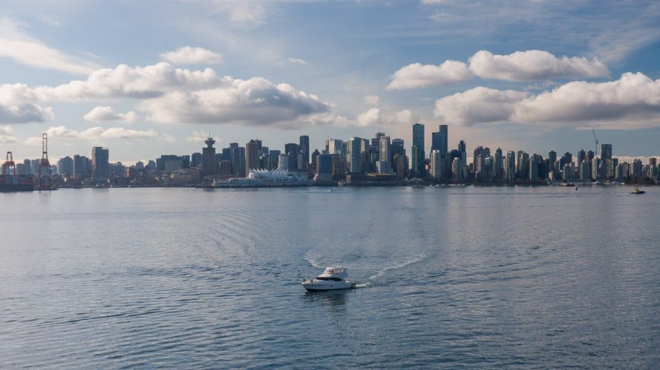 2009 Silverton 52 Ovation