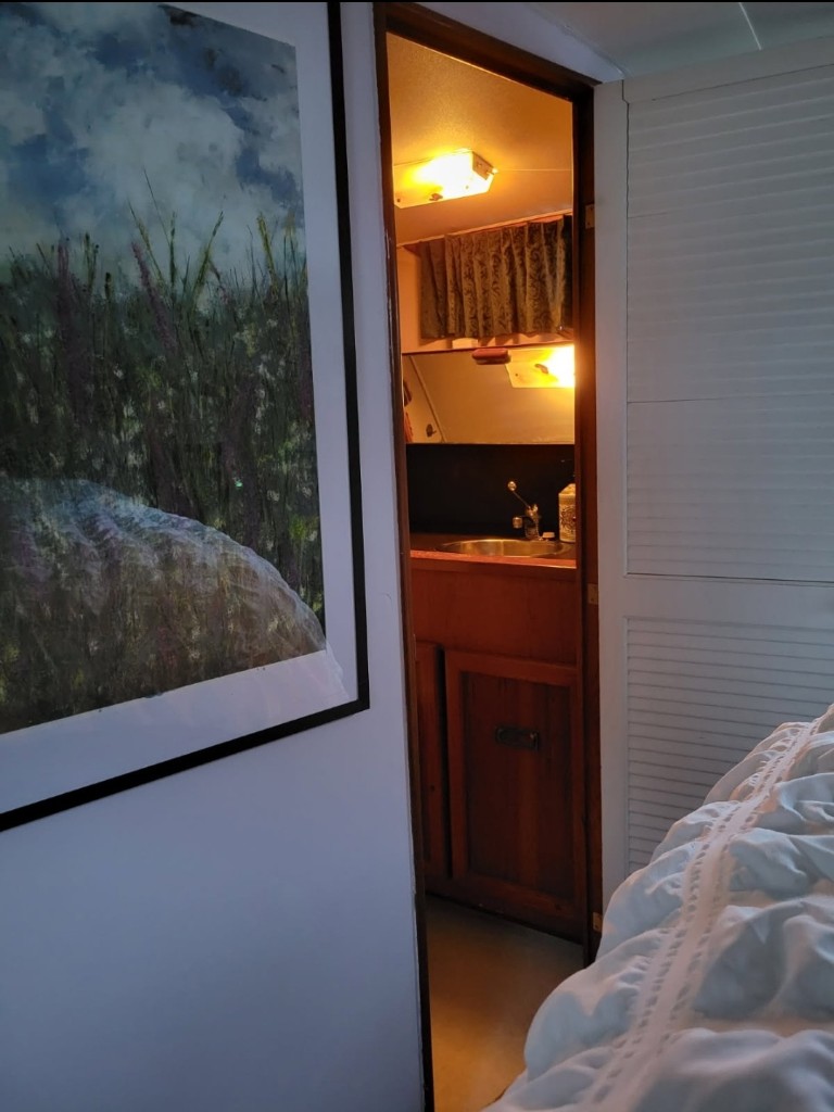 1977 Pacemaker Motor Yacht