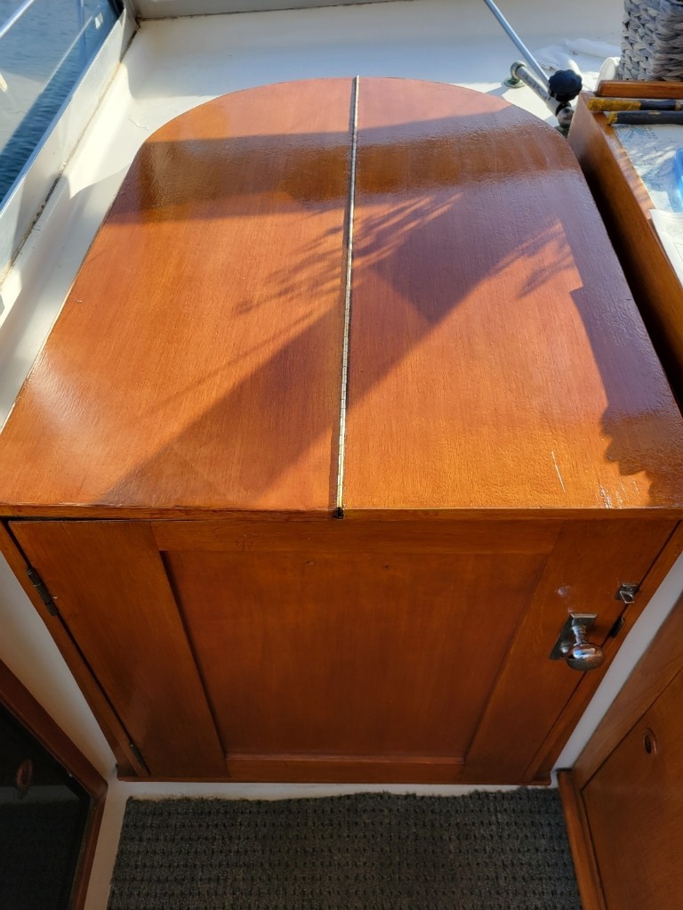 1977 Pacemaker Motor Yacht