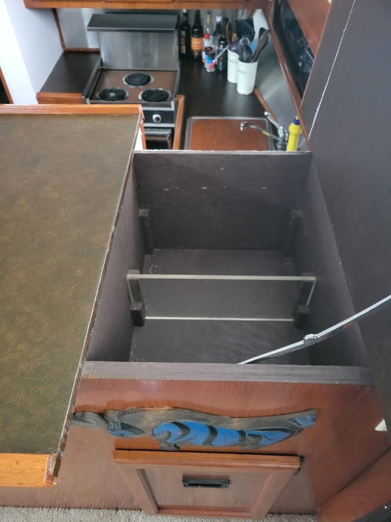 1977 Pacemaker Motor Yacht