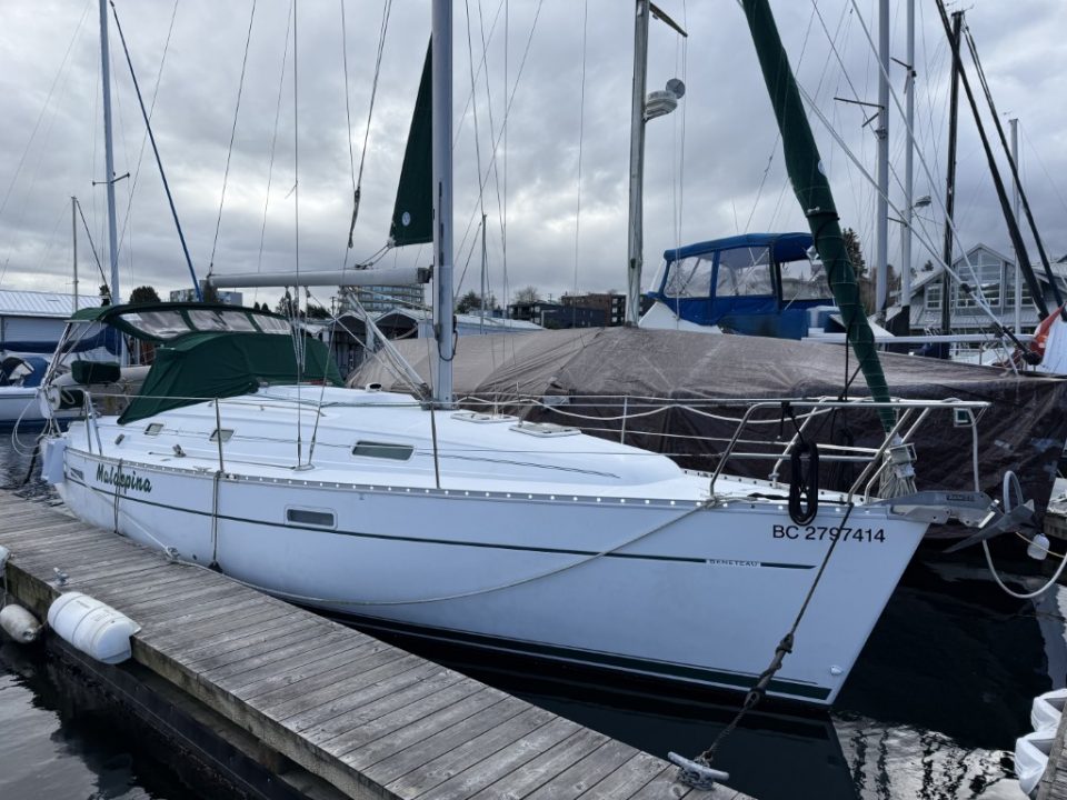 2001 Beneteau Oceanis 331
