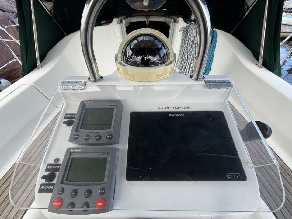 2001 Beneteau Oceanis 331