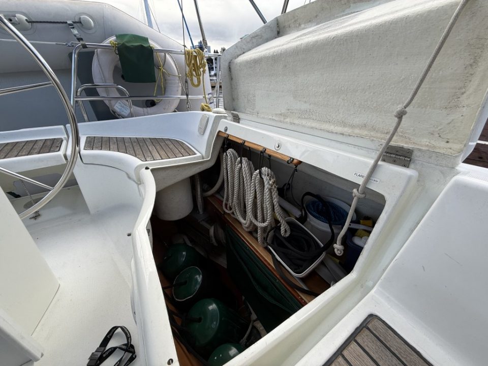 2001 Beneteau Oceanis 331