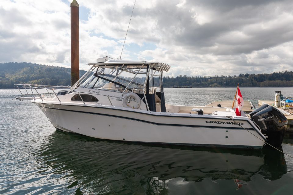 2000 Grady-White Marlin 300