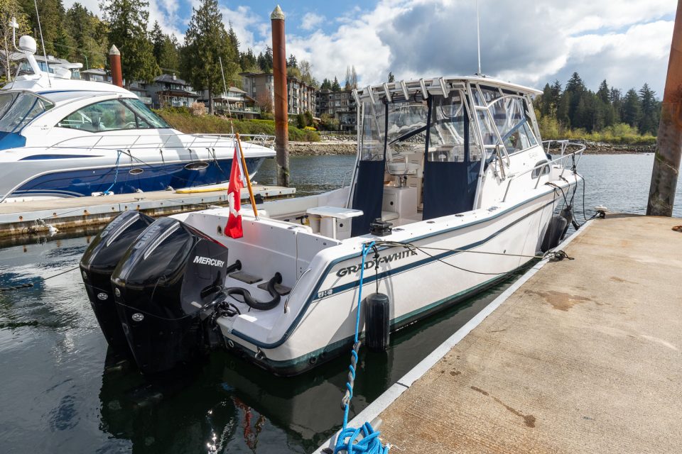 2000 Grady-White Marlin 300
