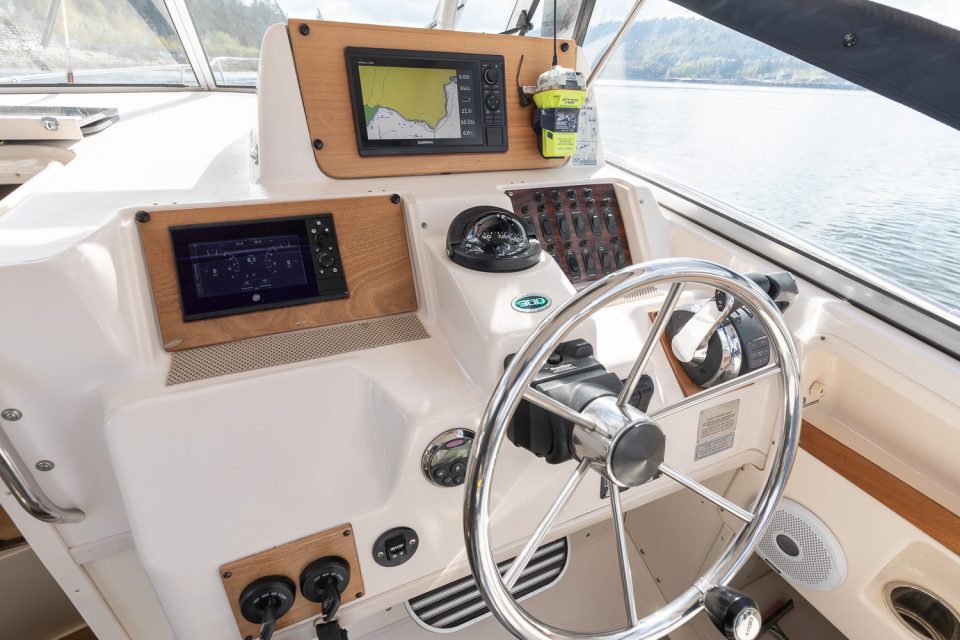 2000 Grady-White Marlin 300