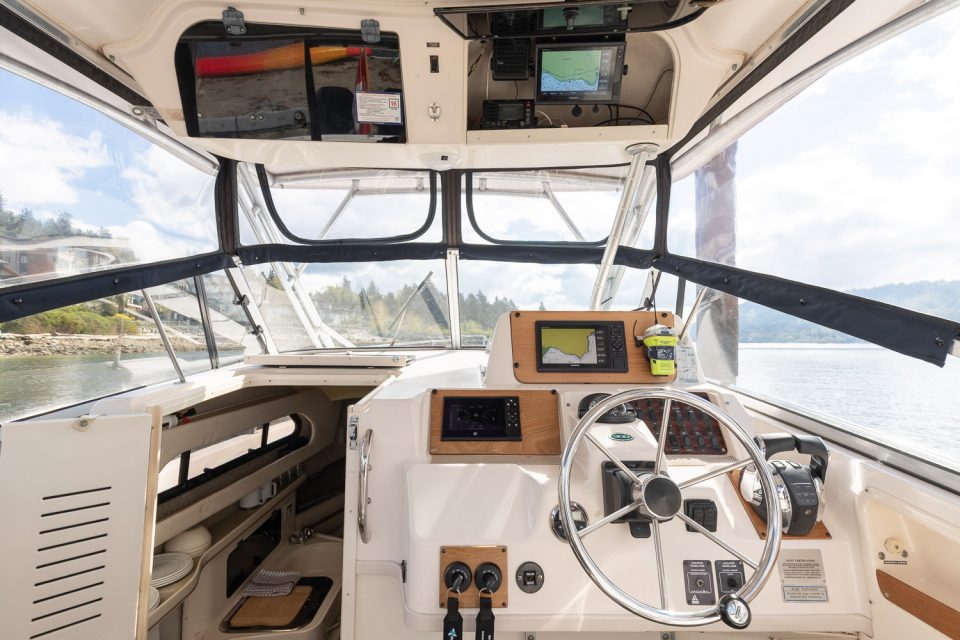 2000 Grady-White Marlin 300