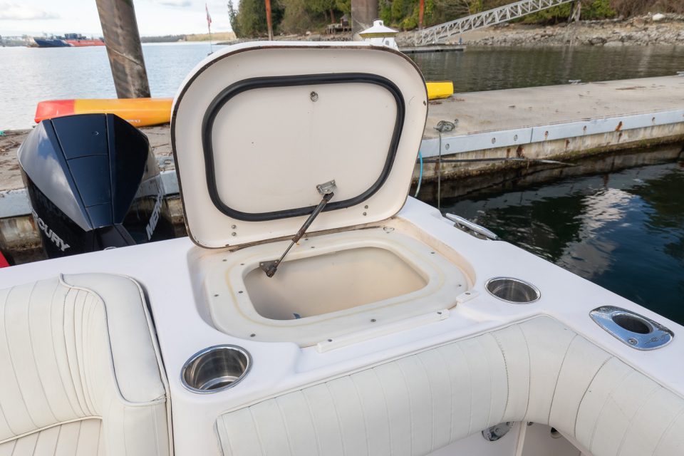 2000 Grady-White Marlin 300