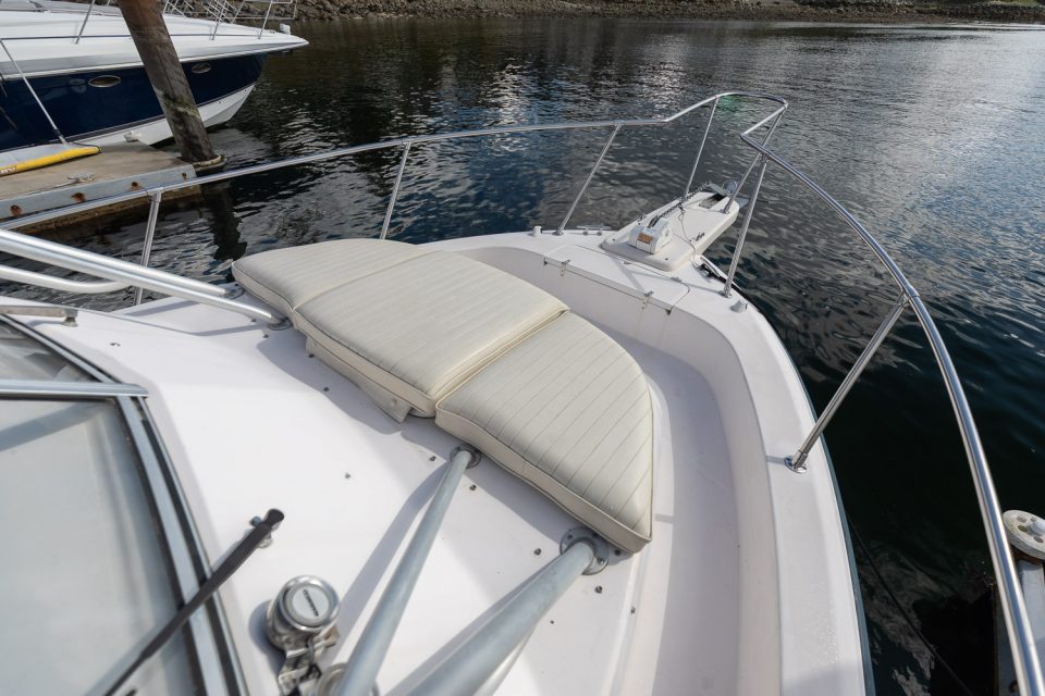 2000 Grady-White Marlin 300