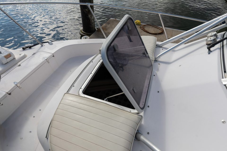 2000 Grady-White Marlin 300