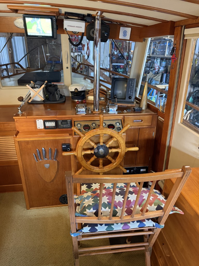 1969 Grand Banks Classic 42