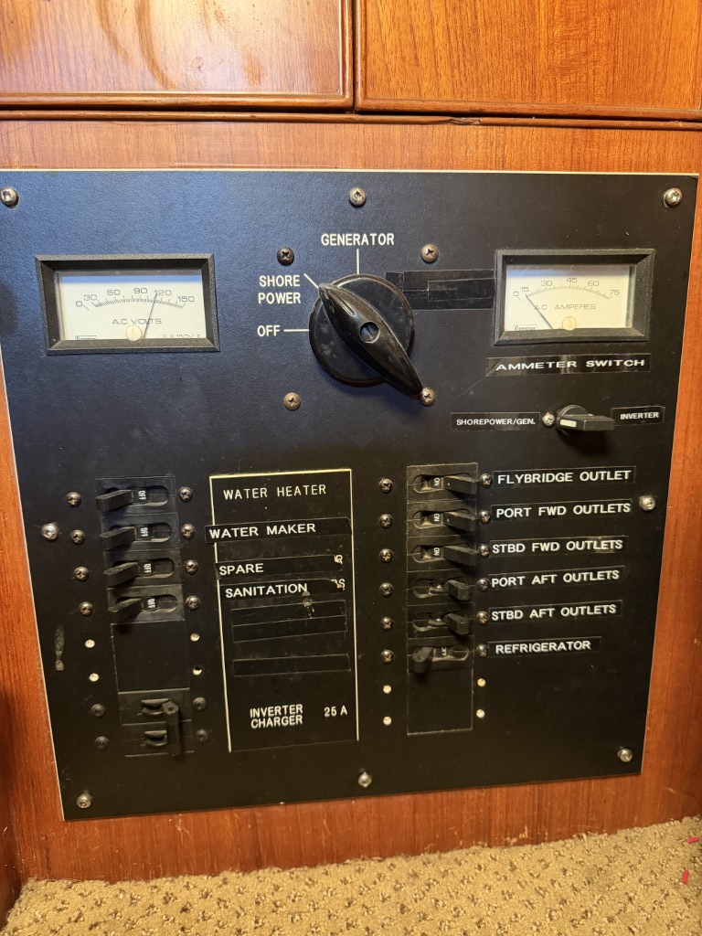 1969 Grand Banks Classic 42