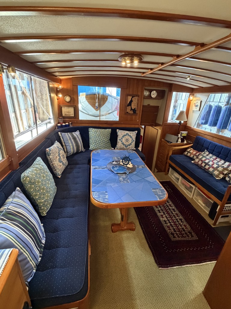 1969 Grand Banks Classic 42
