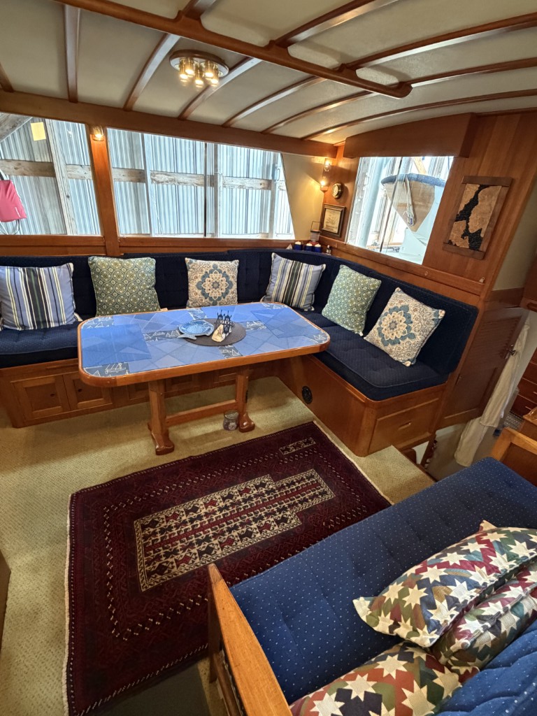 1969 Grand Banks Classic 42