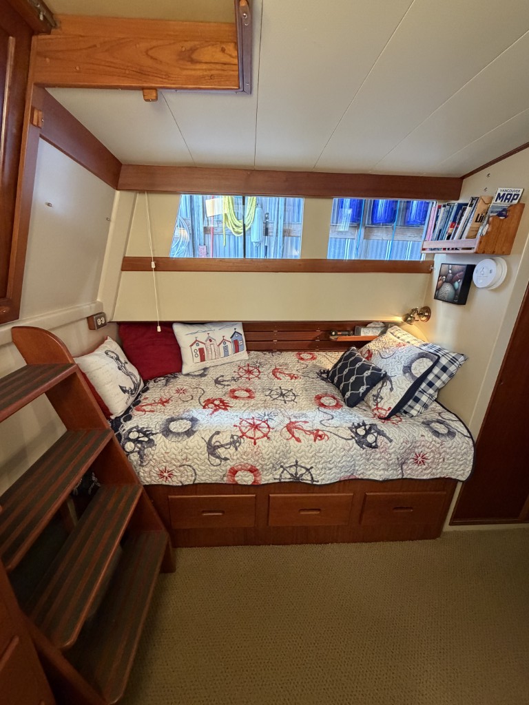 1969 Grand Banks Classic 42