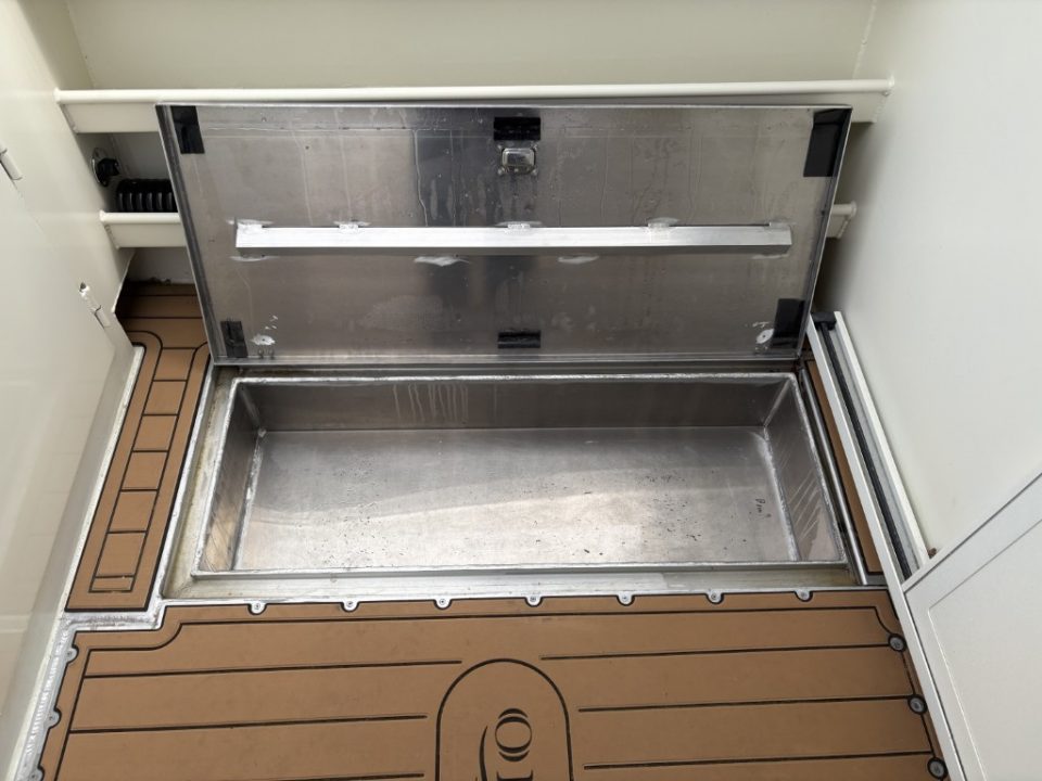 2025 Ortun AC276 Express Cruiser