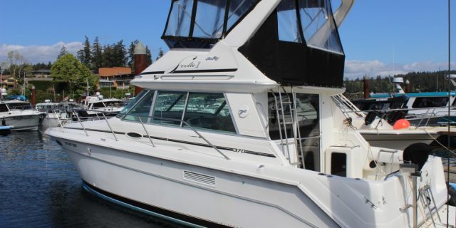 1995 Sea Ray 370 Sport Sedan