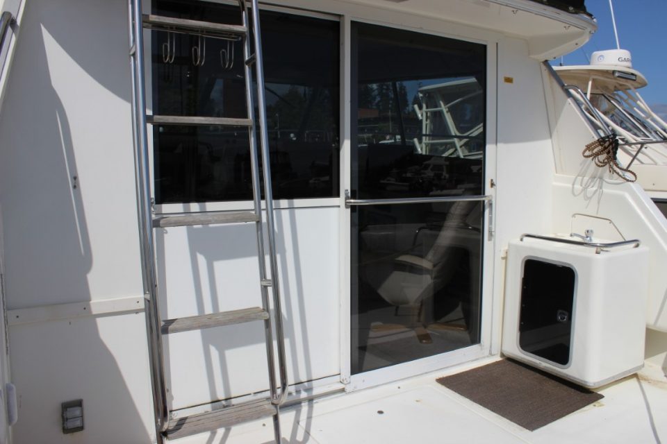 1995 Sea Ray 370 Sport Sedan