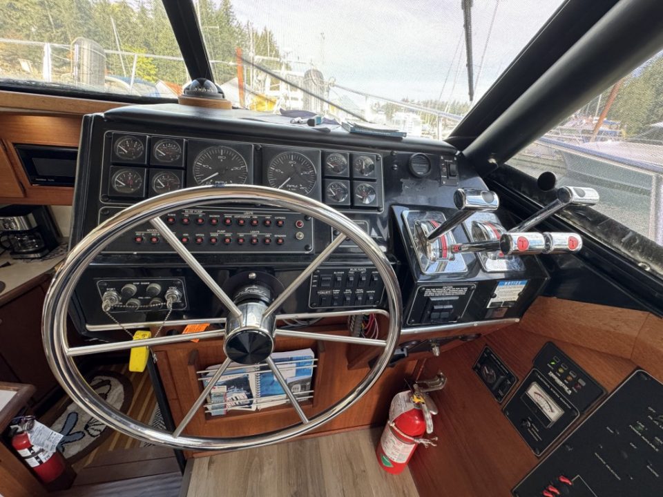 1995 Bayliner 3288 Motoryacht