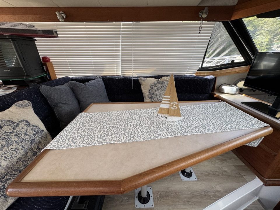 1995 Bayliner 3288 Motoryacht