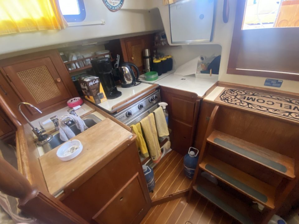 1978 Ontario Yachts 32 Sloop