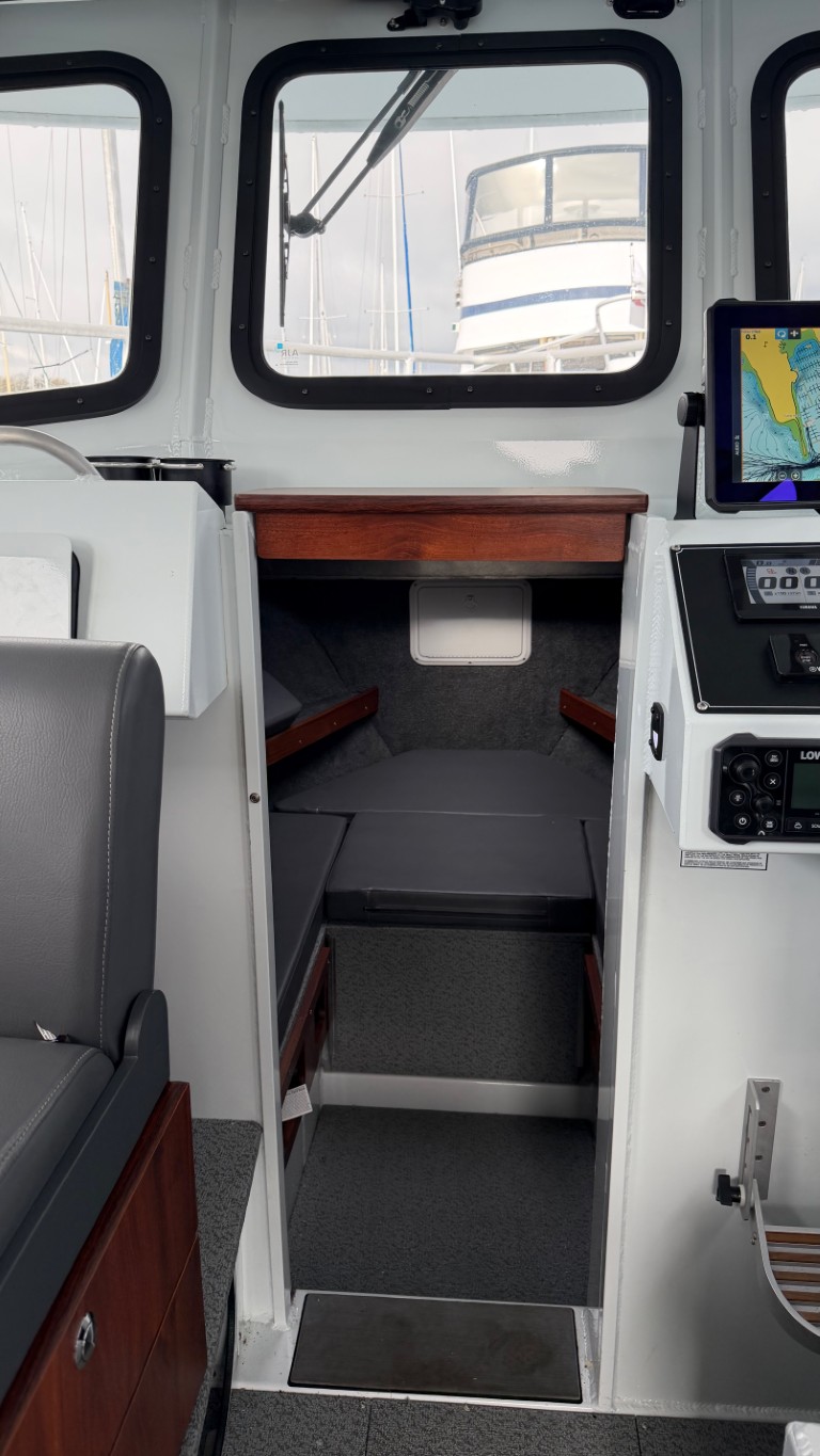 2023 Hewescraft 270 Pacific Explorer ET Hardtop