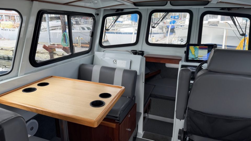 2023 Hewescraft 270 Pacific Explorer ET Hardtop