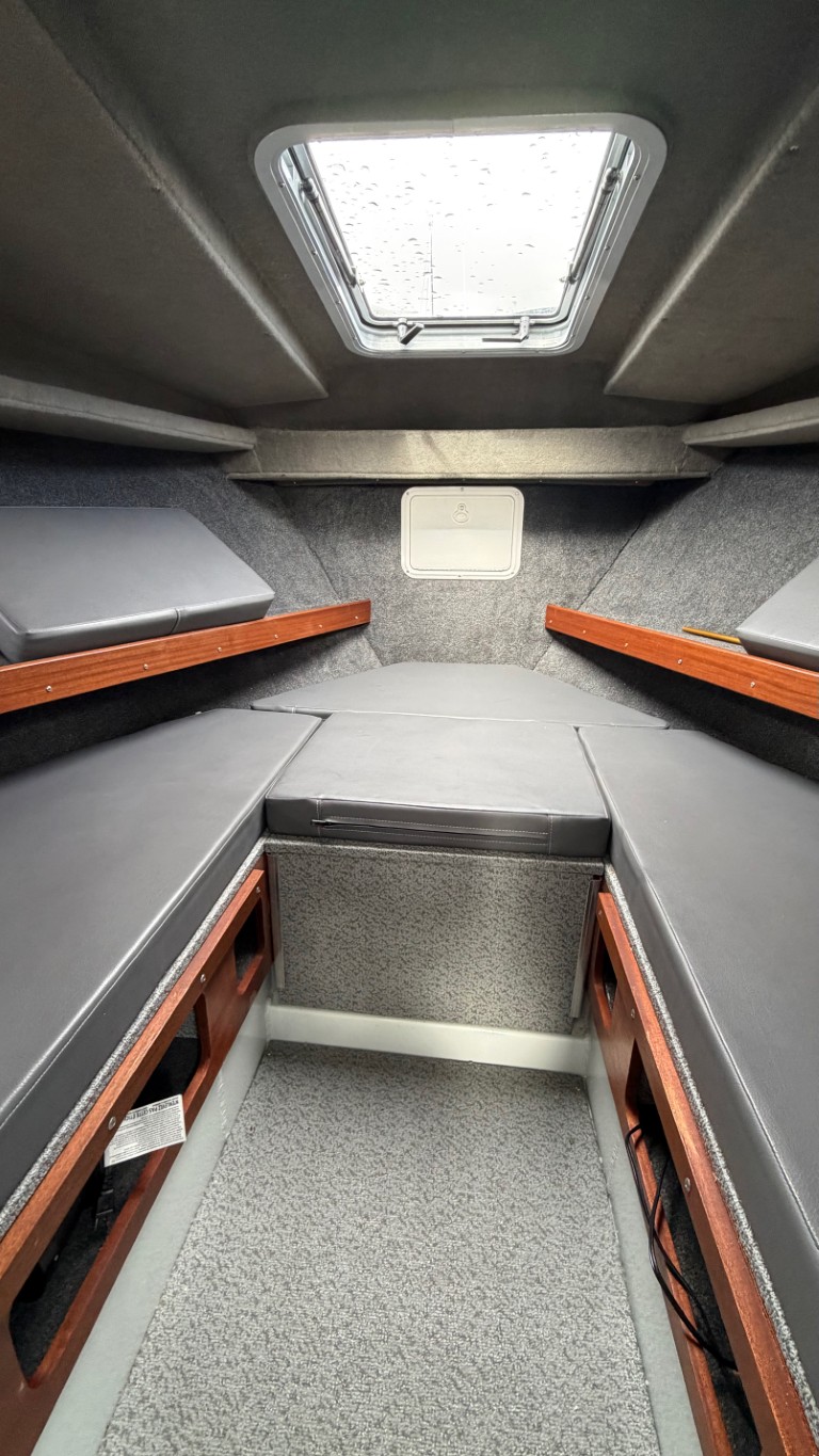 2023 Hewescraft 270 Pacific Explorer ET Hardtop