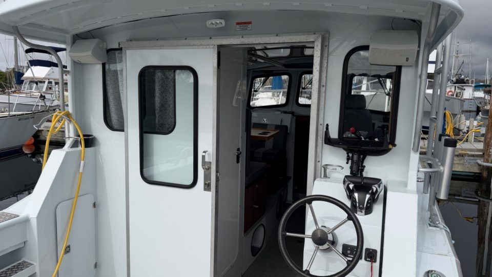 2023 Hewescraft 270 Pacific Explorer ET Hardtop