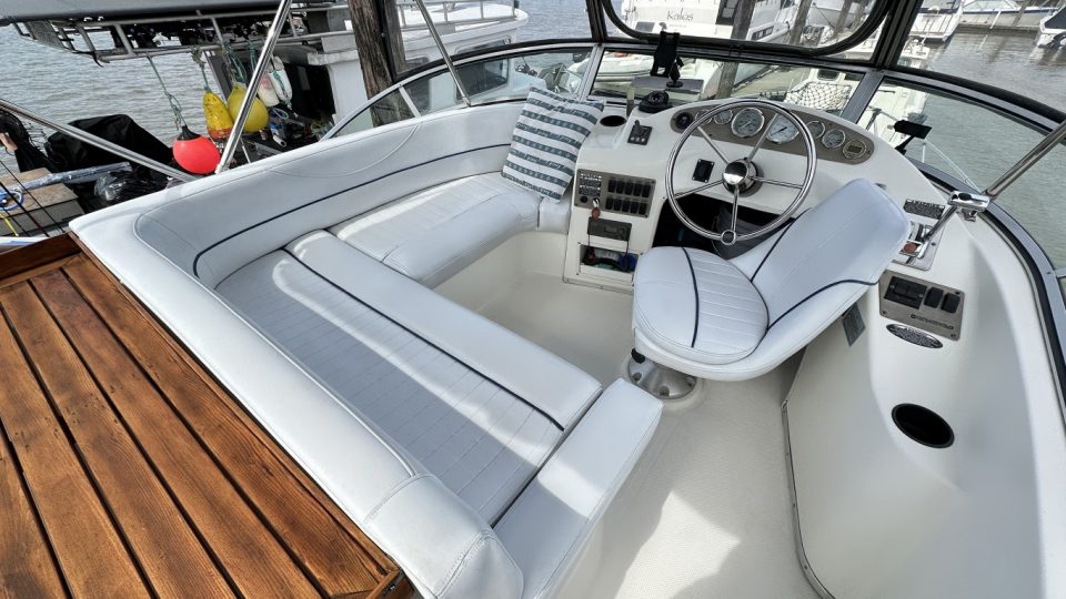 2005 Bayliner 288 Classic