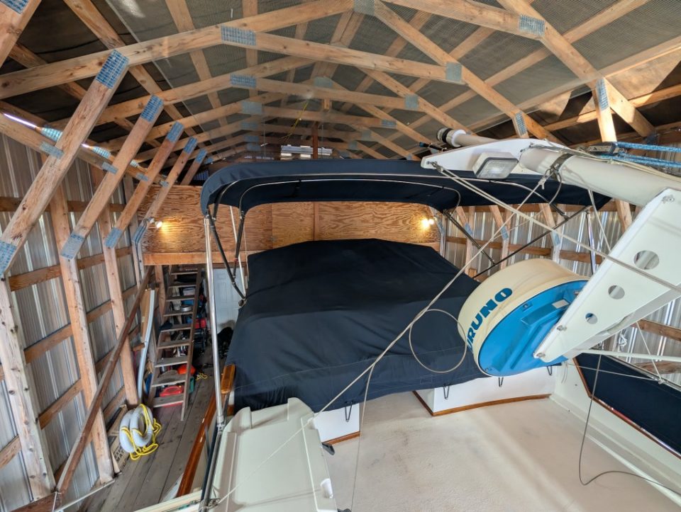 1969 Grand Banks Classic 42