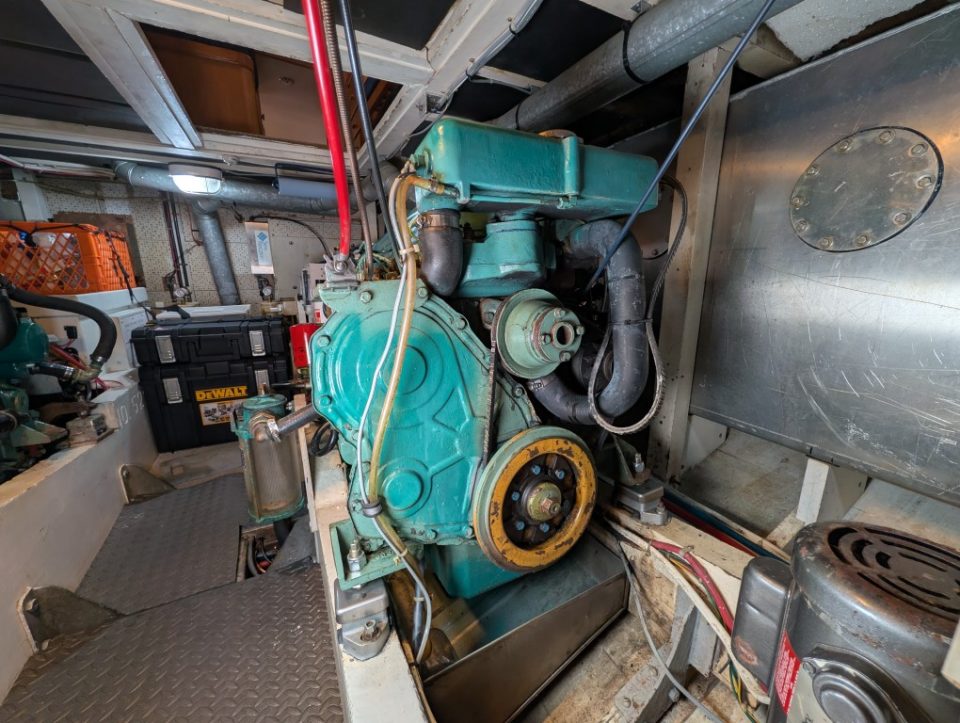 1969 Grand Banks Classic 42