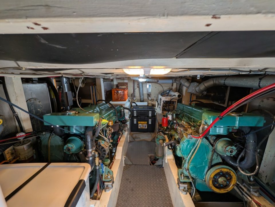 1969 Grand Banks Classic 42