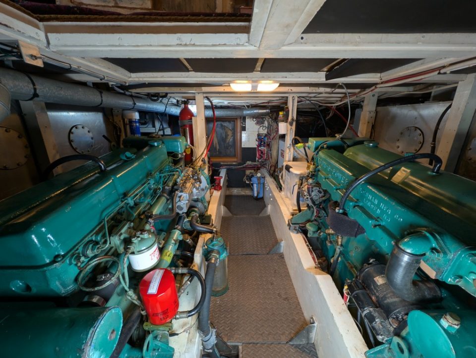 1969 Grand Banks Classic 42