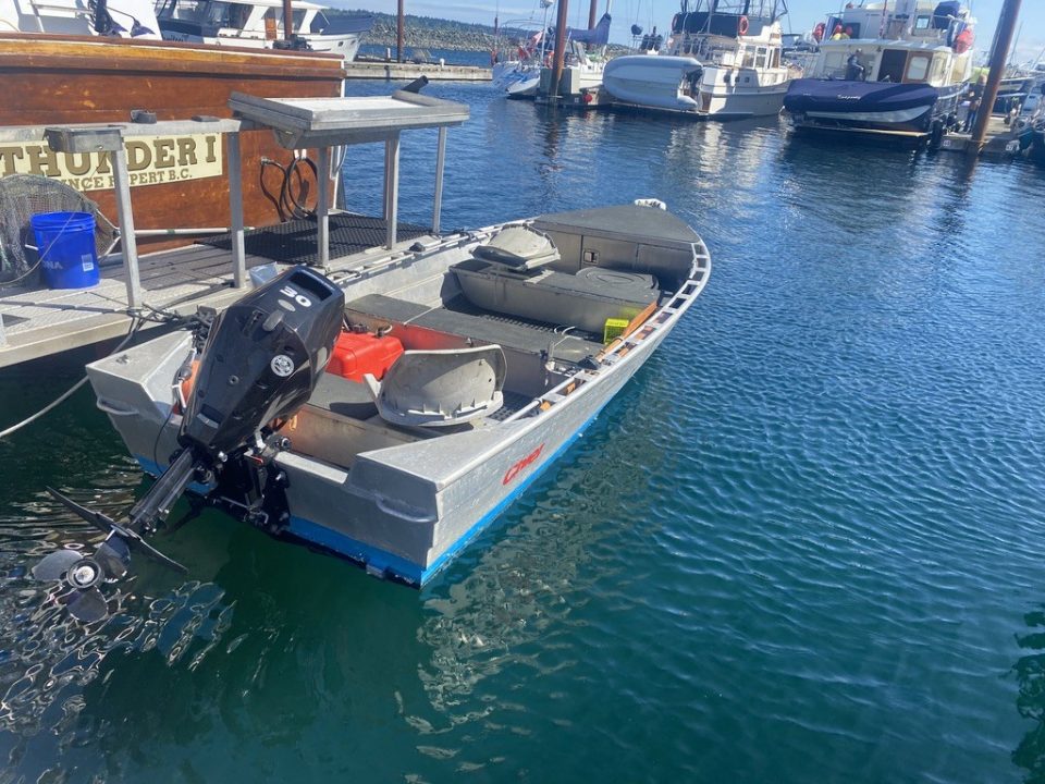 1984 Whal 55′ Tricabin