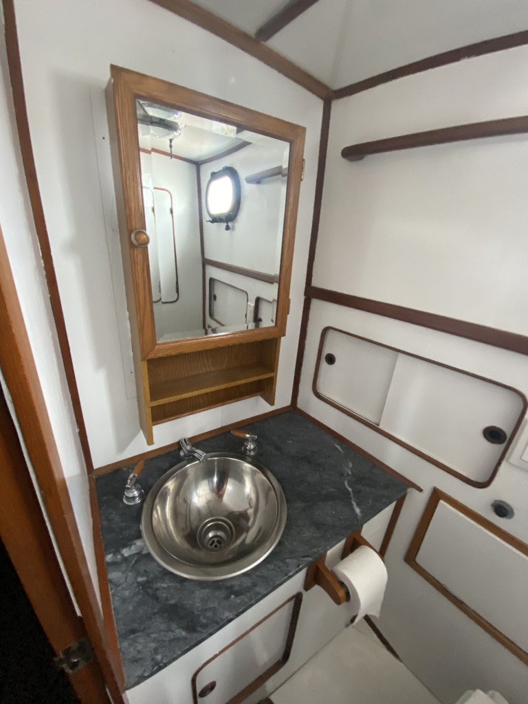 1979 Albin 43 Trawler