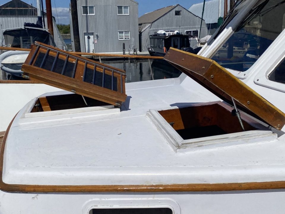 1979 Albin 43 Trawler