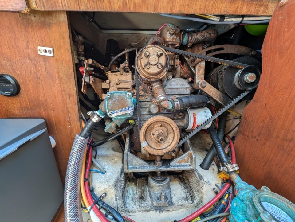 1986 Gulf 29 Pilothouse