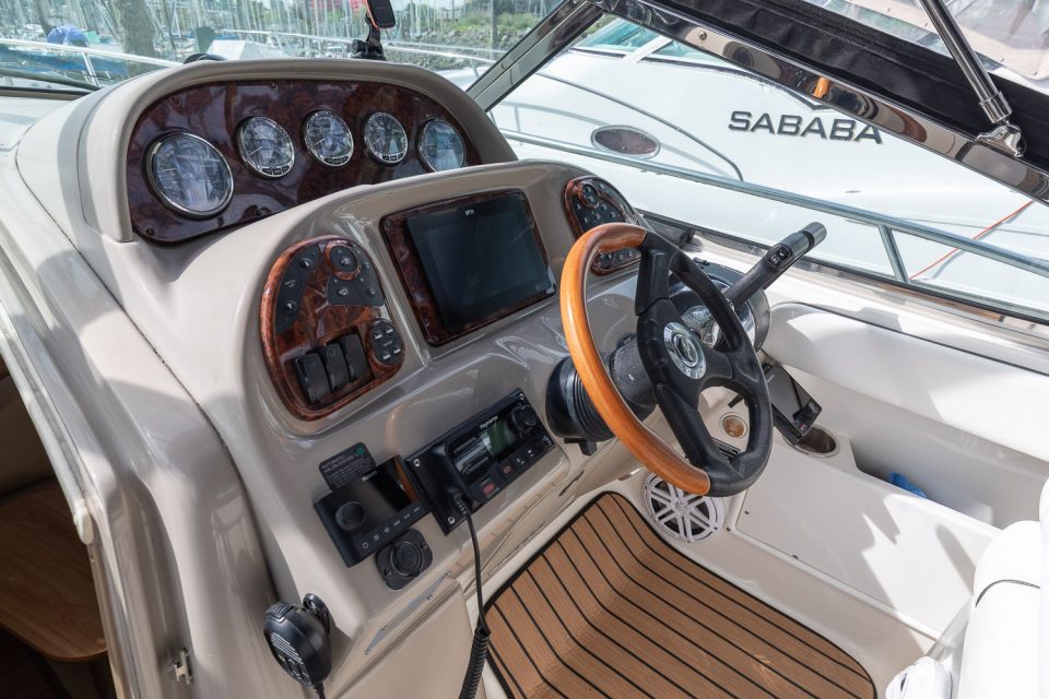 2006 Sea Ray 300 Sundancer