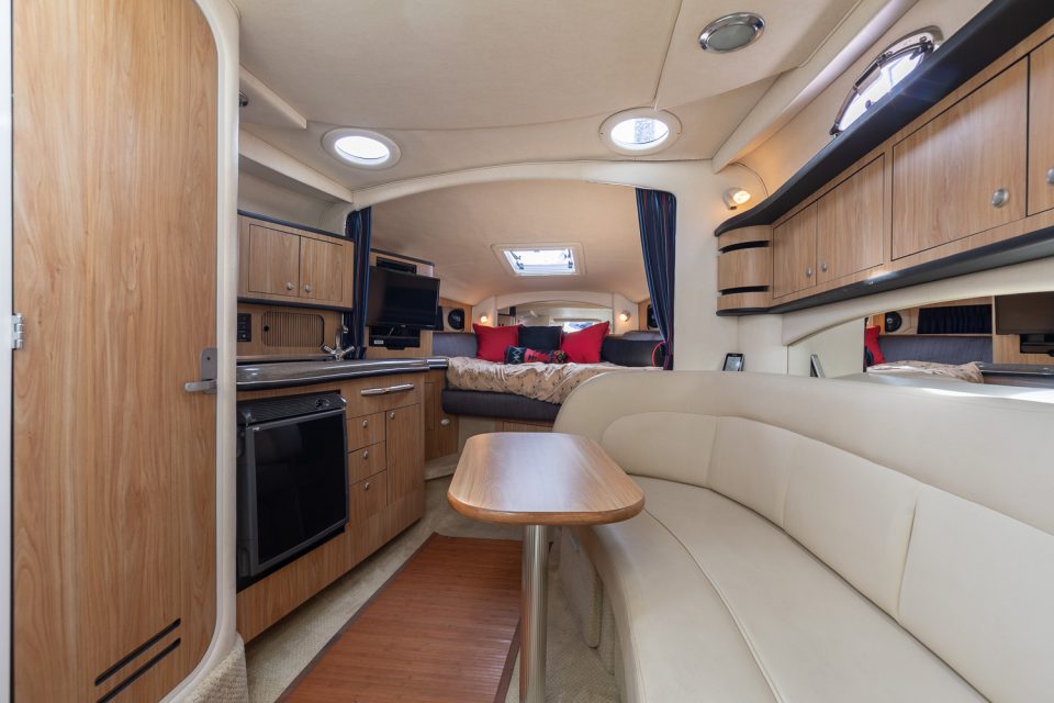 2006 Sea Ray 300 Sundancer