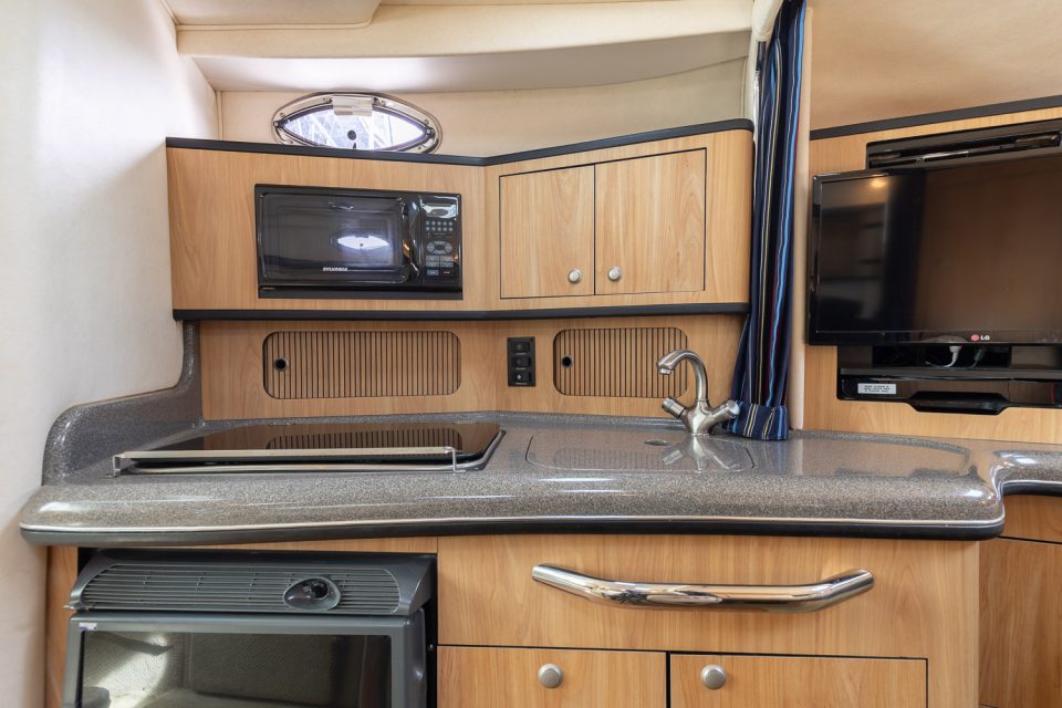 2006 Sea Ray 300 Sundancer