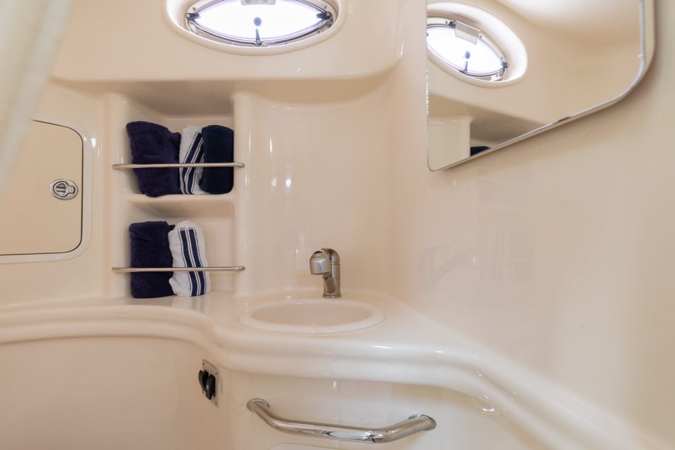 2006 Sea Ray 300 Sundancer