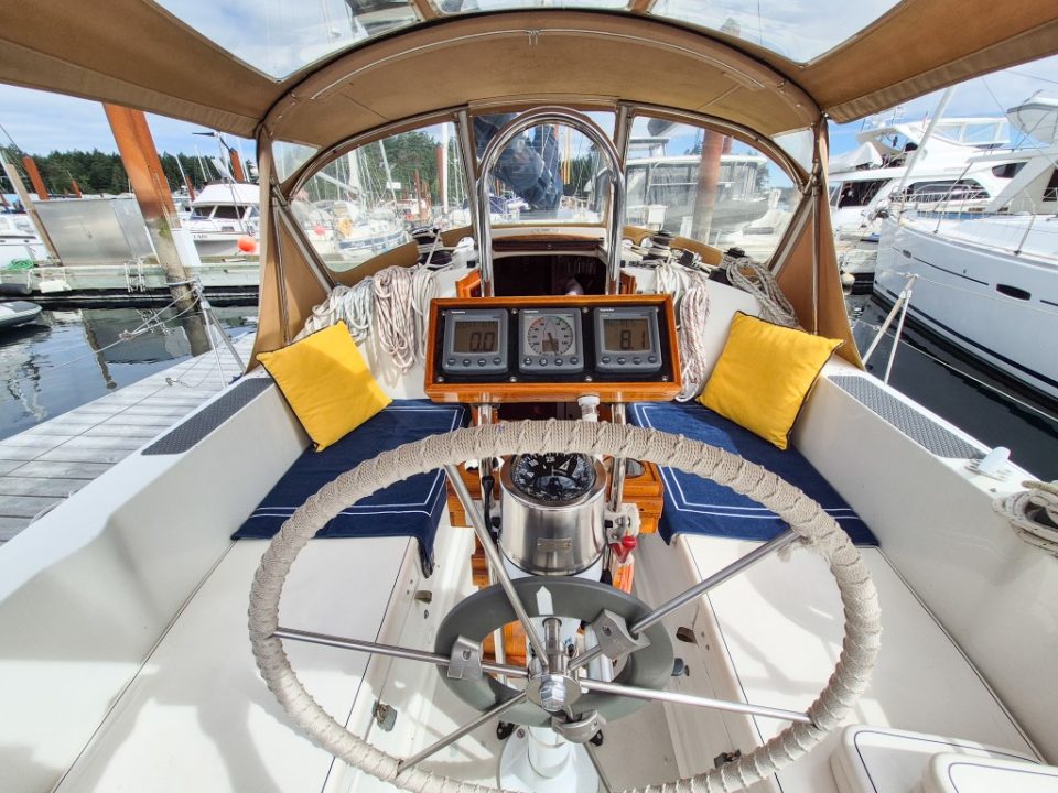 1984 Nonsuch 36